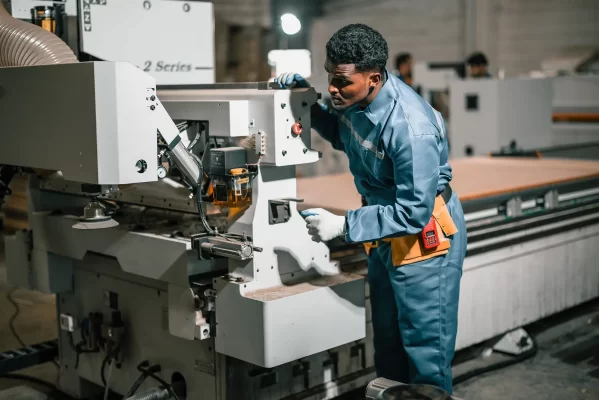 operators-maintain-wood-turning-equipment-by-inspe-2025-01-07-06-05-54-utc copy